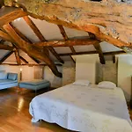 Les Artals Nyaraló Montaigu-de-Quercy