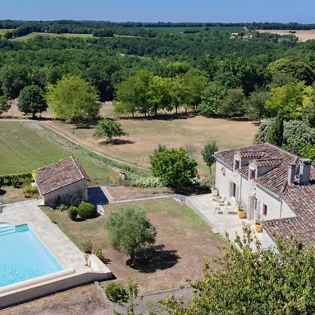 Les Artals بيت للعطل *