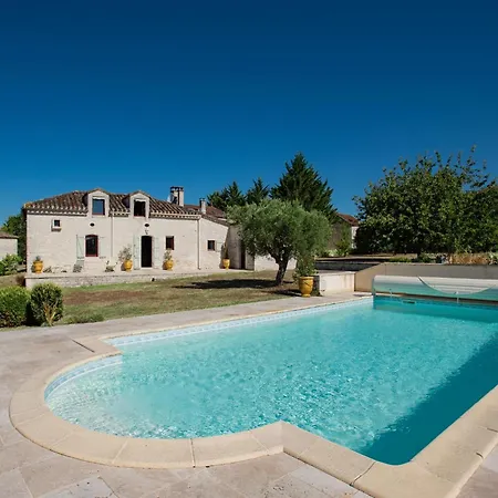 بيت للعطل Les Artals *