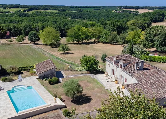 Les Artals בית נופש *