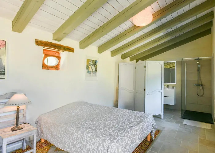 Les Artals בית נופש *