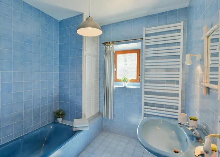 Les Artals בית נופש *