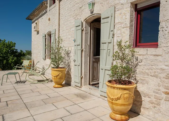 בית נופש Les Artals *